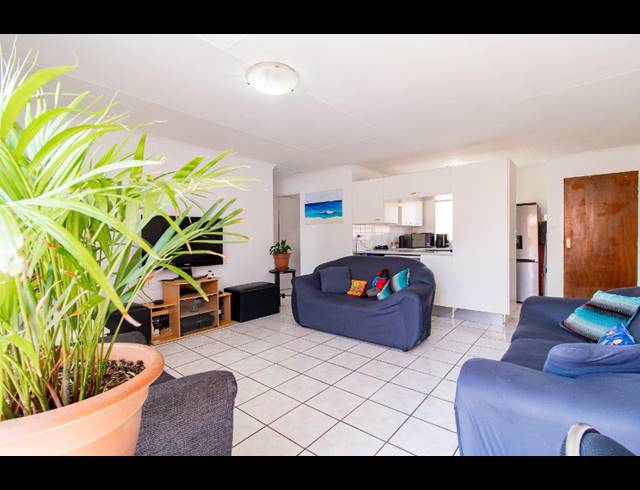 2 BEDROOM APARTMENT FOR SALE IN MEYERSDAL